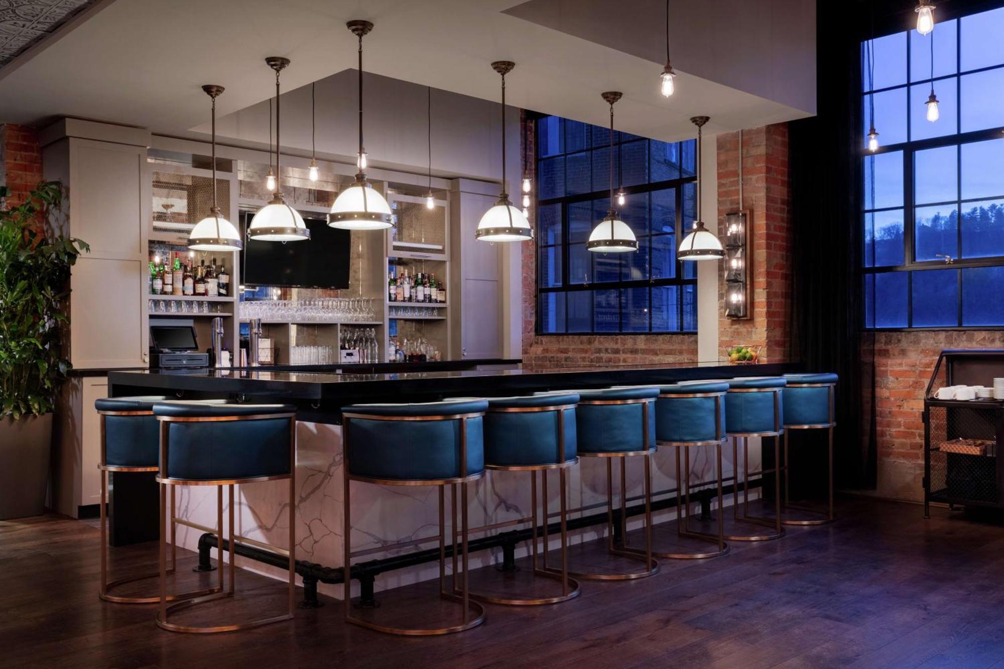 Foundry Hotel Asheville, Curio Collection By Hilton Exterior photo